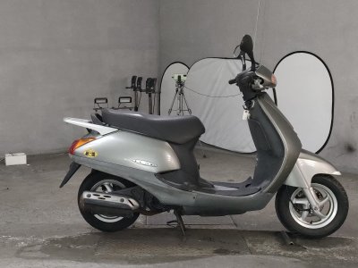Honda LEAD100 2001
