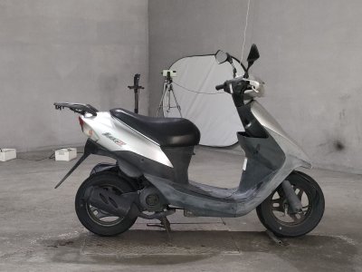 Suzuki LETS2