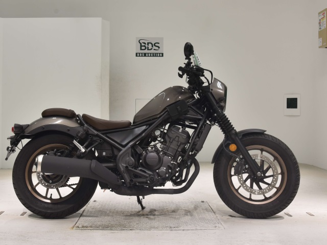 Honda REBEL CMX250 2023