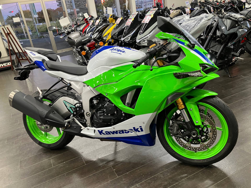 Kawasaki NINJA ZX-6R 2024