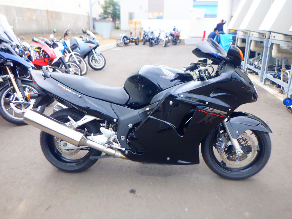 Honda CBR1100XX BLACKBIRD 1997
