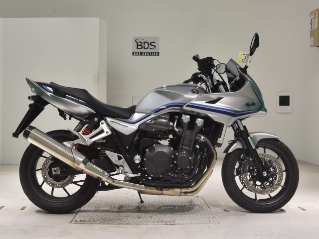 Honda CB1300SF BOLDOR 2023