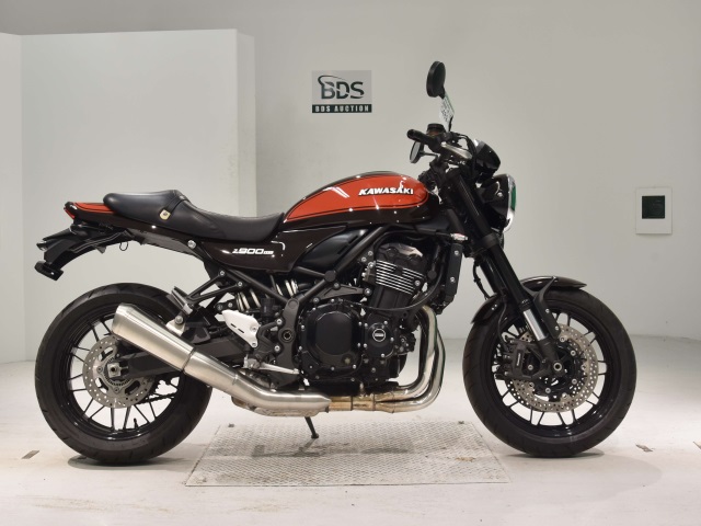 Kawasaki Z900RS CAFE 2021