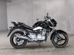 Suzuki GSR250