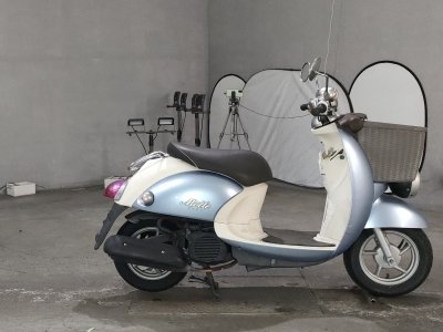 Yamaha VINO MORPHE 2009