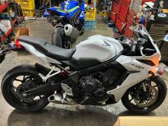 Honda CBR650R 2024