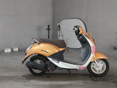 Sym UMI50 2012