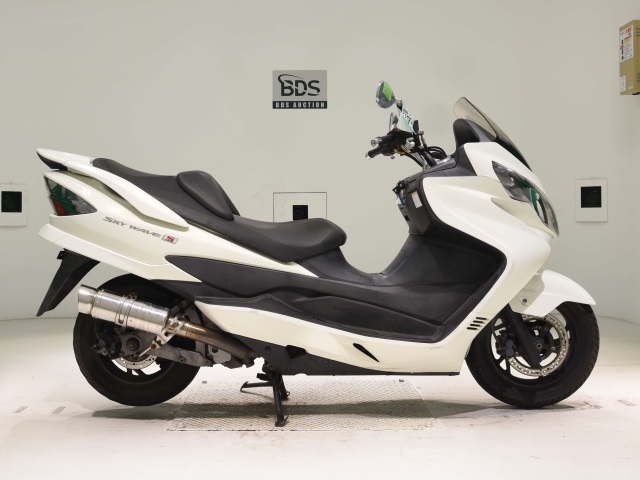 Suzuki SKYWAVE 250S