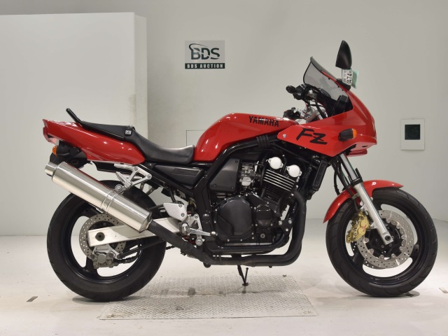 Yamaha FZ400 1998