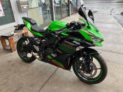 Kawasaki NINJA ZX-25R KRT 2021