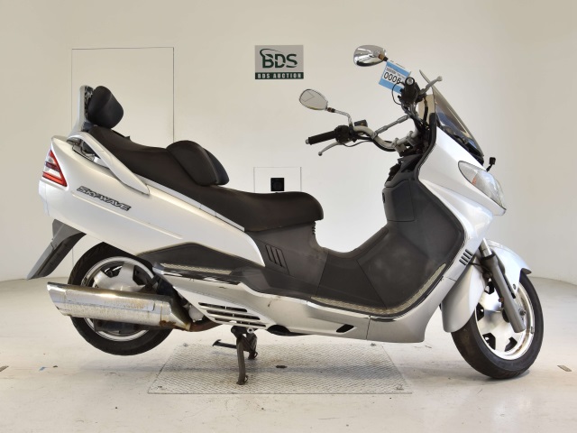 Suzuki SKYWAVE 400 2000