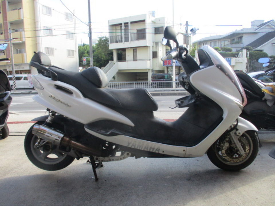 Yamaha MAJESTY 125