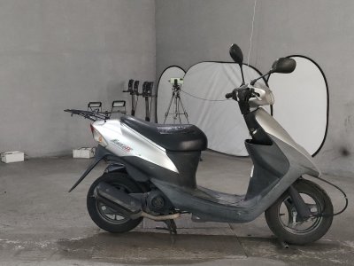 Suzuki LETS2