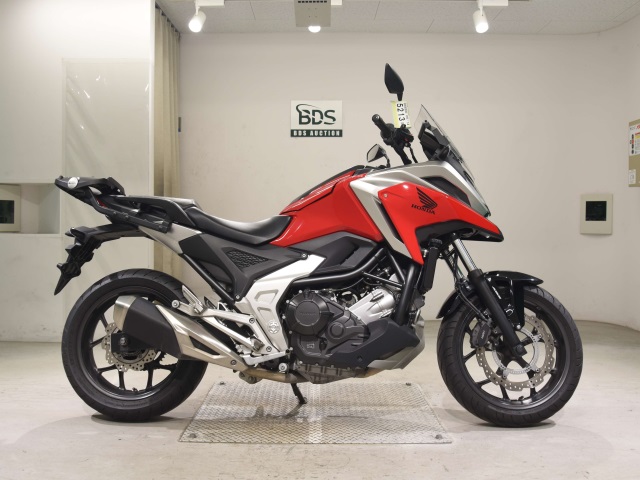 Honda NC750X 2021