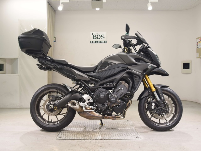Yamaha MT-09 TRACER 2015