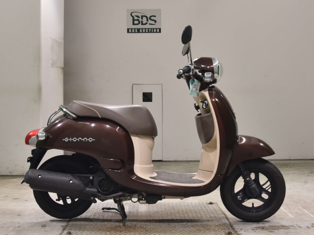 Honda GIORNO 2011