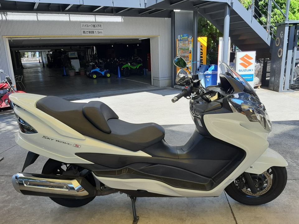 Suzuki SKYWAVE 250S 2011
