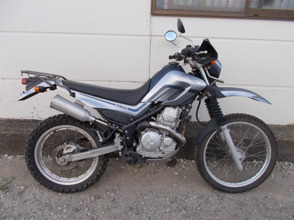 Yamaha SEROW XT250 2006