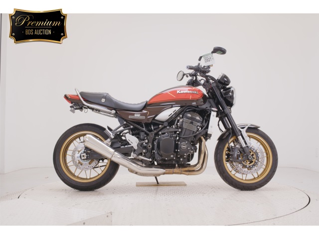 Kawasaki Z900RS 2022