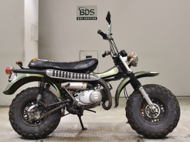 Suzuki RV90