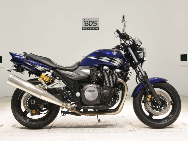 Yamaha XJR1300 2011