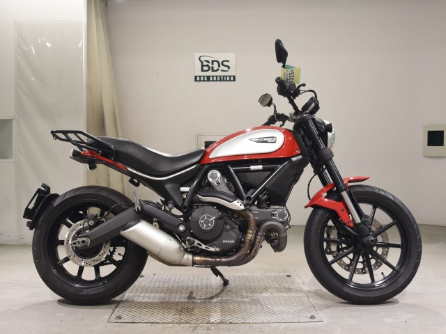 Ducati SCRAMBLER 803 ICON 2015