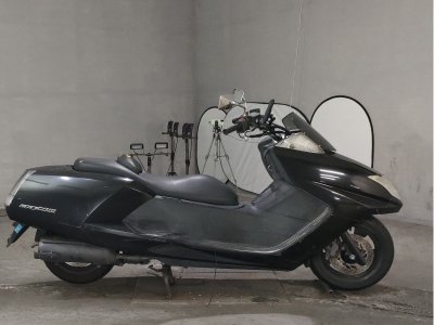 Yamaha MAGZAM 2006