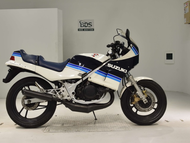 Suzuki RG250 GAMMA