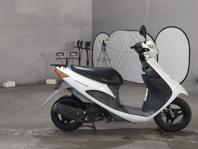 Suzuki ADDRESS V50