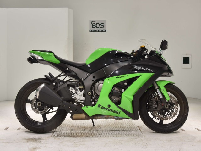 Kawasaki NINJA ZX-10RA 2012