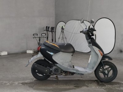 Suzuki LETS4