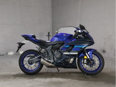 Yamaha YZF-R7 2025