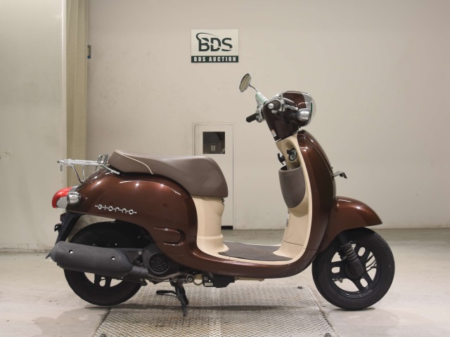 Honda GIORNO 2011