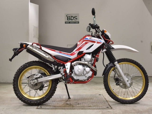 Yamaha SEROW XT250 2020