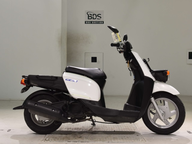 Yamaha GEAR 2011