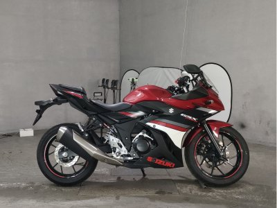 Suzuki GSX250R