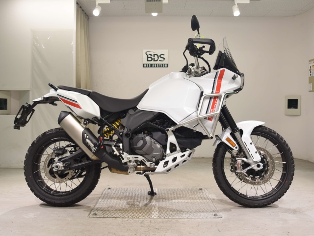 Ducati DESERT X 2022