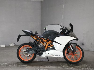KTM RC 390 2015