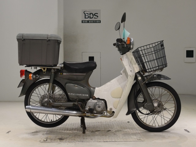 Honda C50 1985
