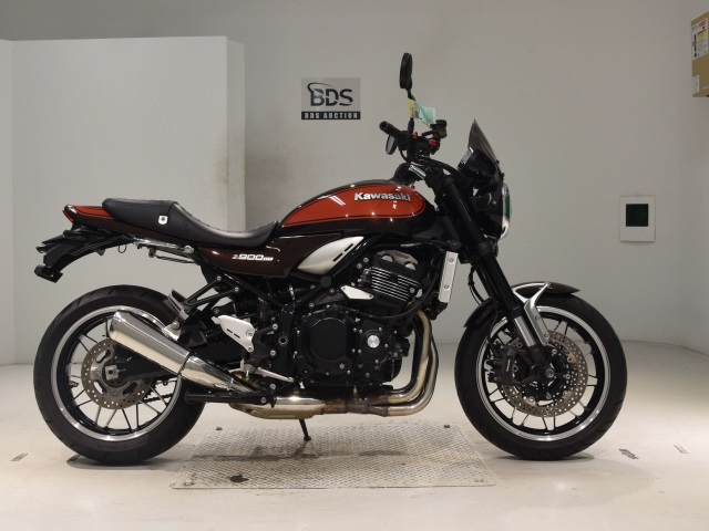 Kawasaki Z900RS 2018