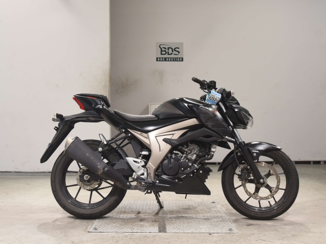 Suzuki GSX-S125