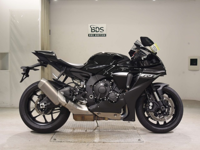 Yamaha YZF-R1 2024