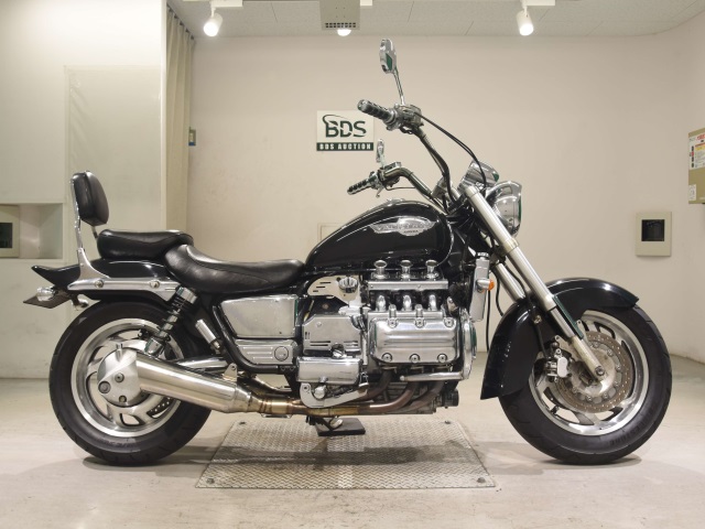 Honda GL1500C F6C VALKYRIE 1996