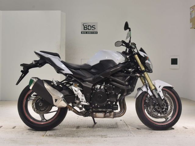 Suzuki GSR750 2015