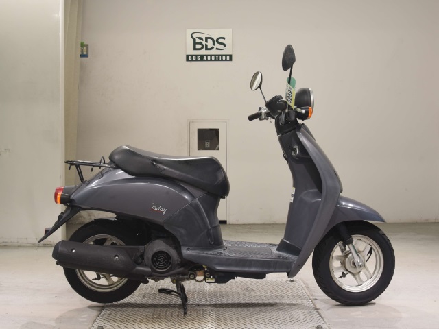 Honda TODAY 2004