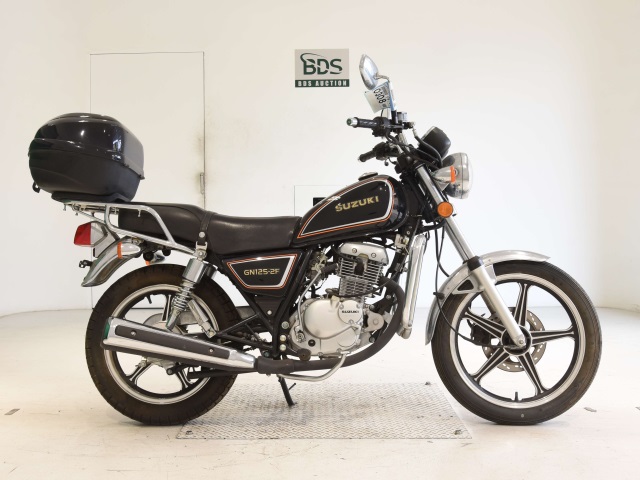 Yamaha GN125-2F 2017