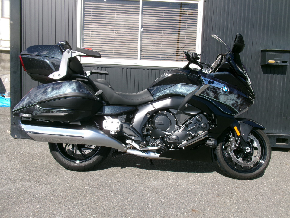 BMW K1600GAMIDNIGHT 2022
