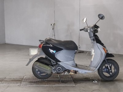 Suzuki LETS4