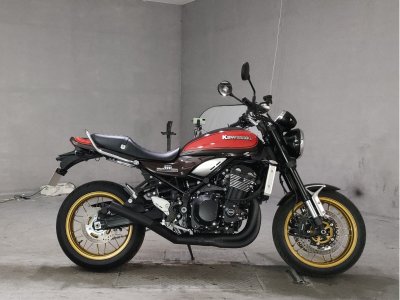 Kawasaki Z900RS 2022