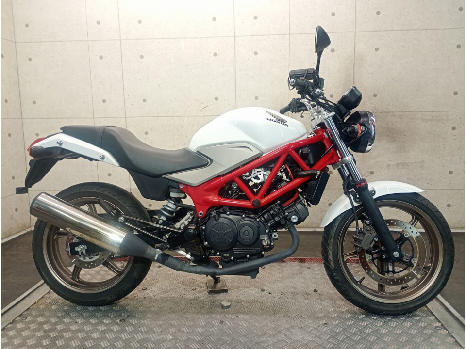 Honda VTR250 2015